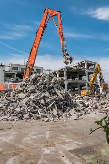 Demolarea și reducerea amprentei de carbon: practici sustenabile