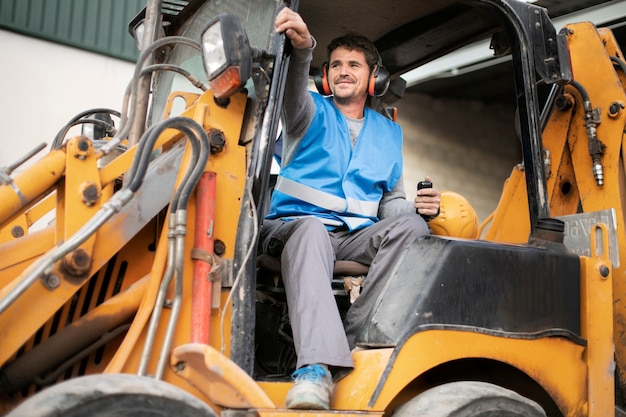 Demolarea și formarea operatorilor: calificare și siguranță
